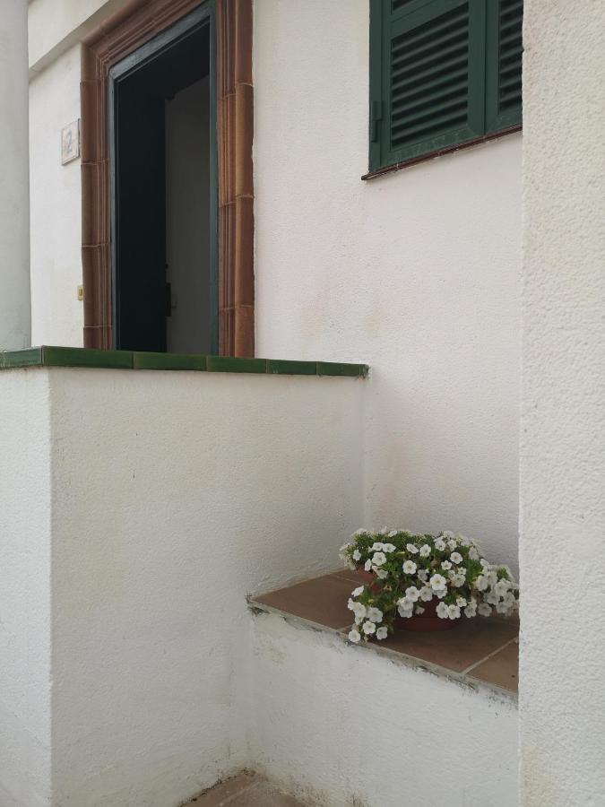 Toni'S Apartament Menorca กาลาเอนบอสช์ ภายนอก รูปภาพ